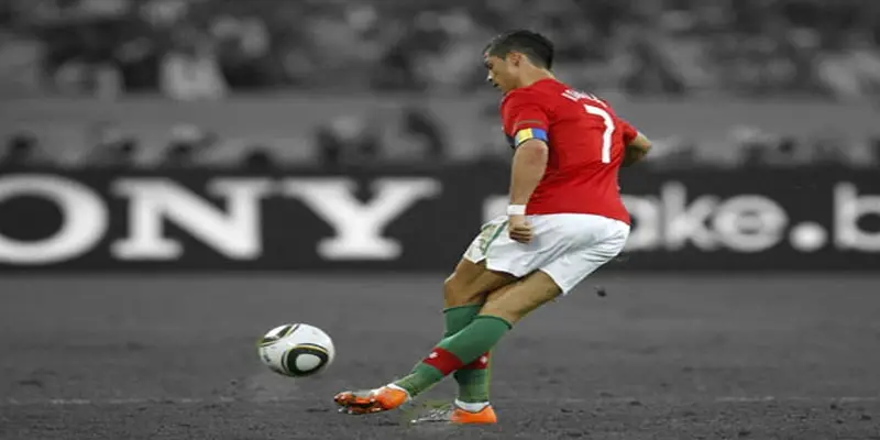 Rabona là gì? Thông tin chi tiết về kỹ thuật Rabona